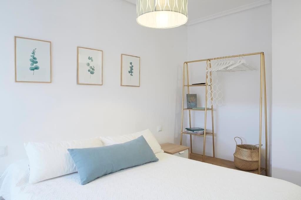 Apartamento Con Terraza A Un Paso De La Playa Gijón Dış mekan fotoğraf